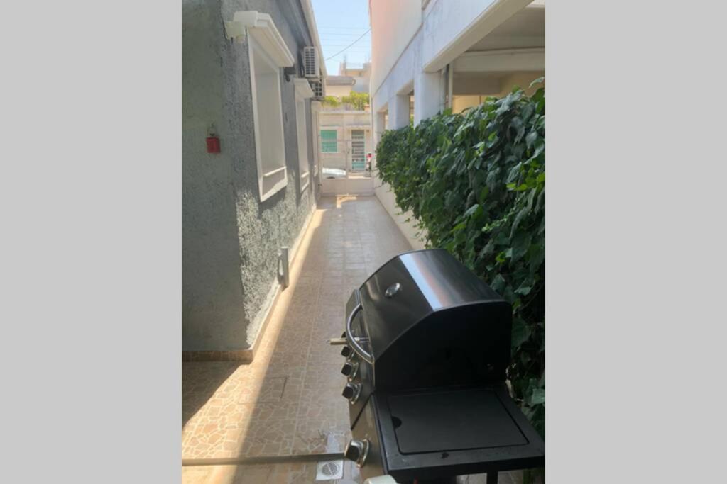 Ανακαινισμενη Μονοκατοικια 125 Τμ Στο Κεντρο Με Κηπο Vila Mesolóngion Exterior foto