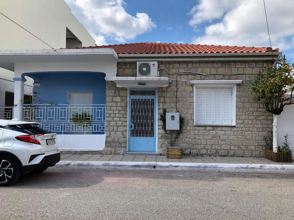 Ανακαινισμενη Μονοκατοικια 125 Τμ Στο Κεντρο Με Κηπο Vila Mesolóngion Exterior foto